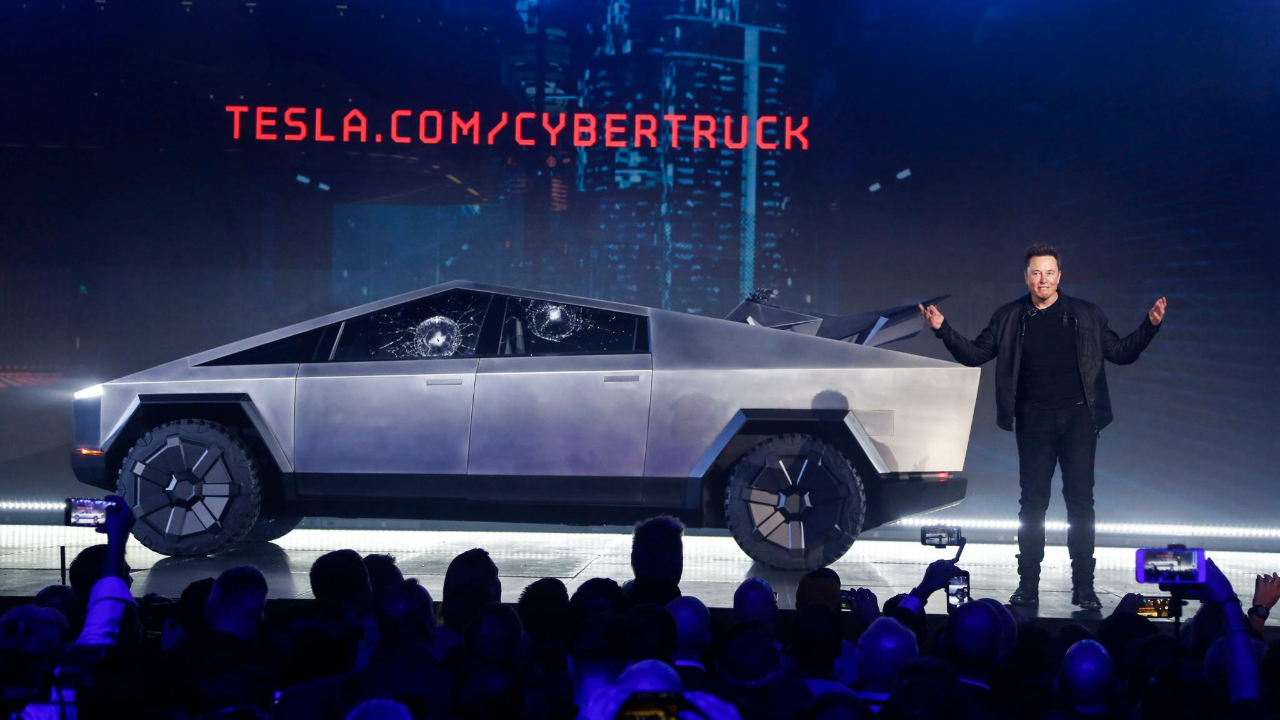Tesla Cybertruck ön sipariş