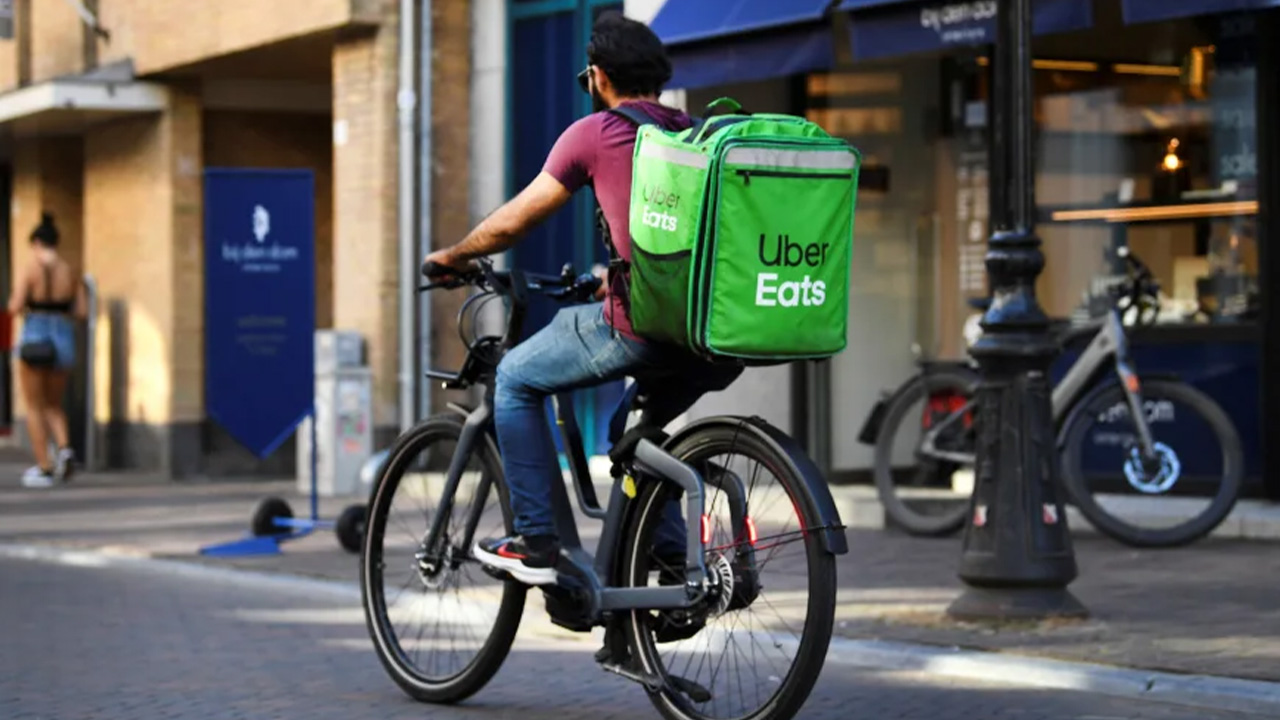 Yemek sipariş platformu Uber Eats, çok yakında Türkiye faaliyetlerine