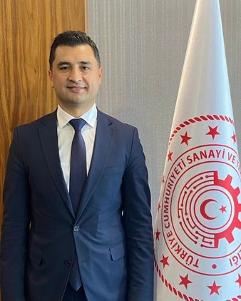 kadir dikili